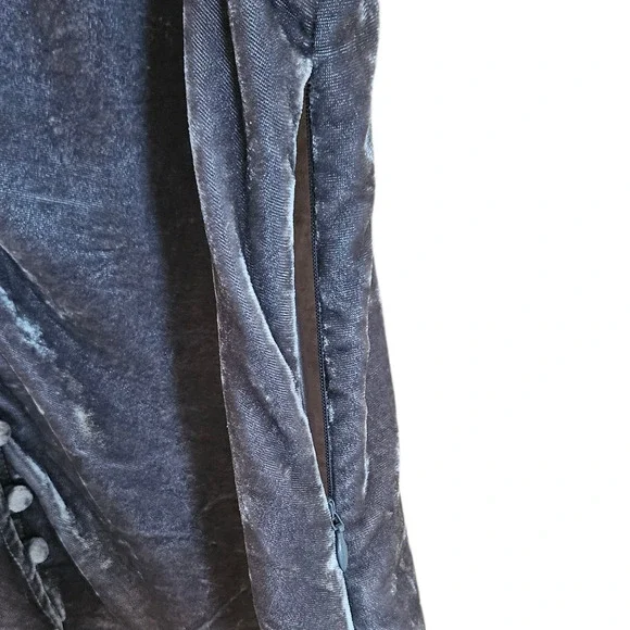 Madewell Women’s Velvet Blouse Button Front Puff Sleeve Ruffle Grey Size 14 - Picture 4 of 9